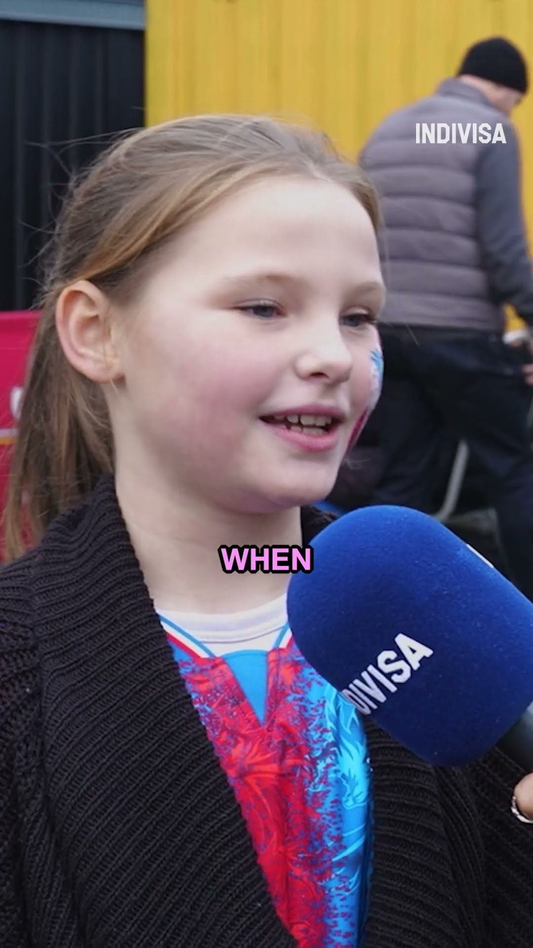 浓眉毫不犹 浓眉毫不犹